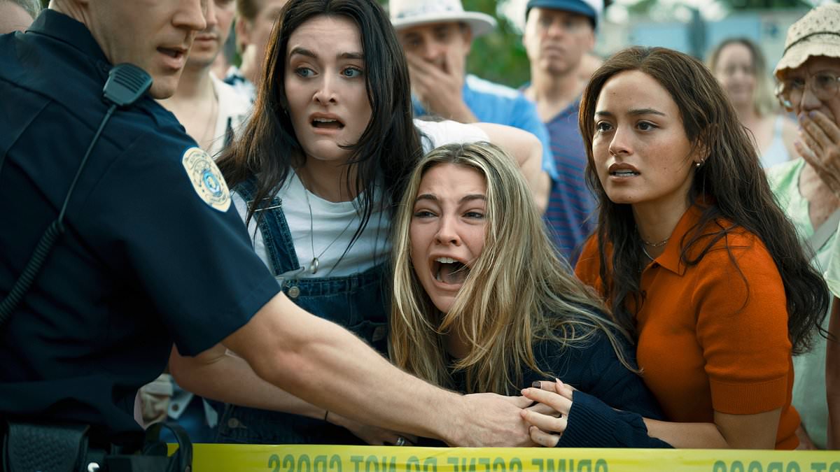 Horror fans thrilled as Netflix adds 'best film of the year' just in time for Halloween - raving 'this just made my weekend perfect!'