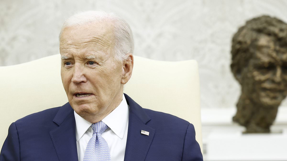 Report: Loyalists expressed concern over Biden's condition and urged him to quit