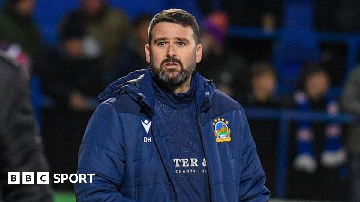 David Healy: Linfield manager disappointed to lose two-goal advantage against Coleraine