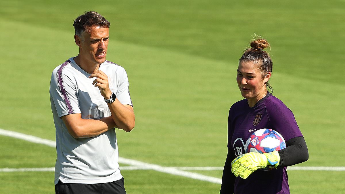 Earps reveals she consumed only soup and wine for two weeks in Covid