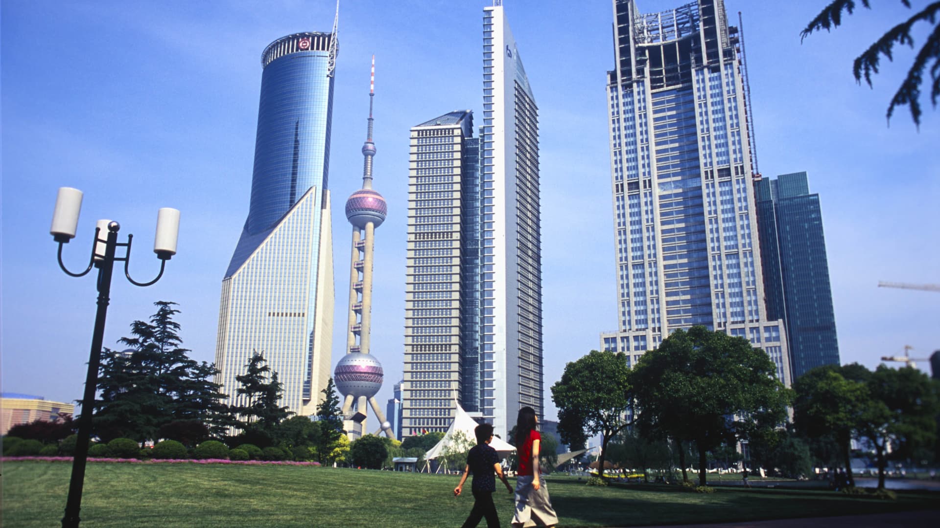 Asia-Pacific markets set to rise after mixed trading on Wall Street on hopes of U.S. government shutdown ending; AI trade pullback