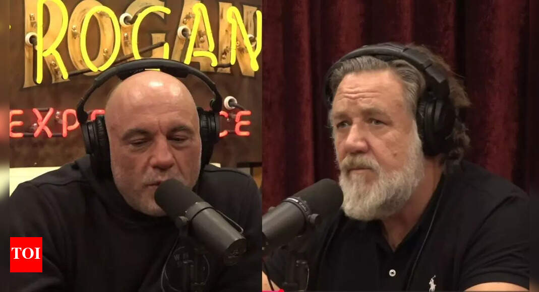 Russell Crowe describes the beauty of Test cricket to Joe Rogan: ‘The gentleman’s war of five days’ | - The Times of India