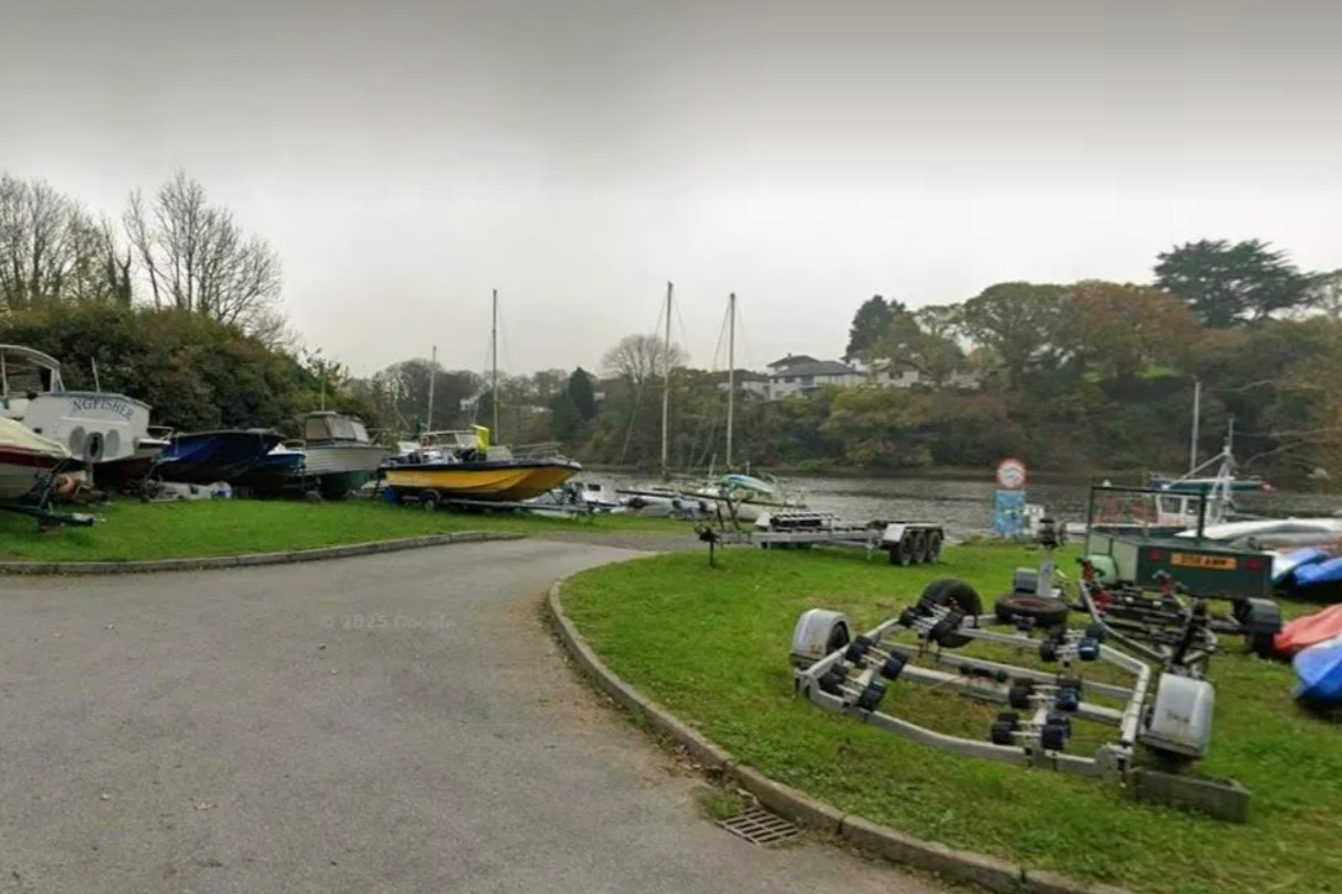 Woman found dead in boat yard as man, 29, arrested &amp; cops launch murder probe