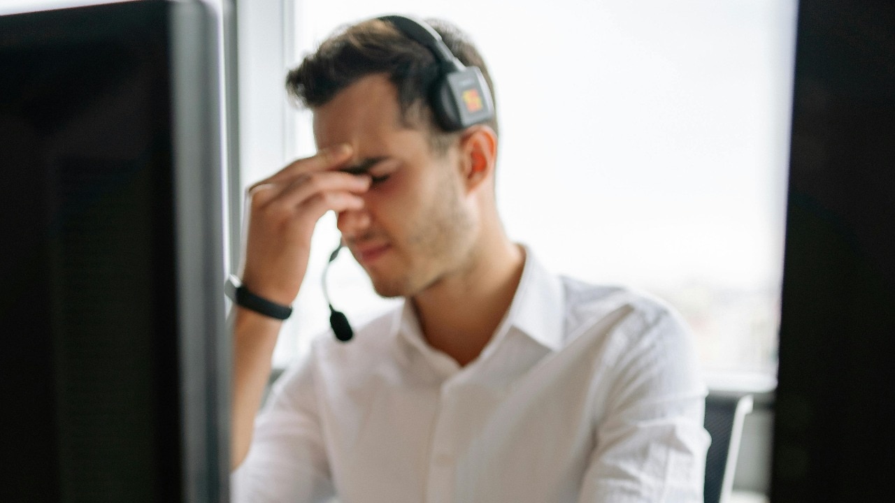 Man fears losing MNC job offer due to 90-day notice, asks Reddit for a way out