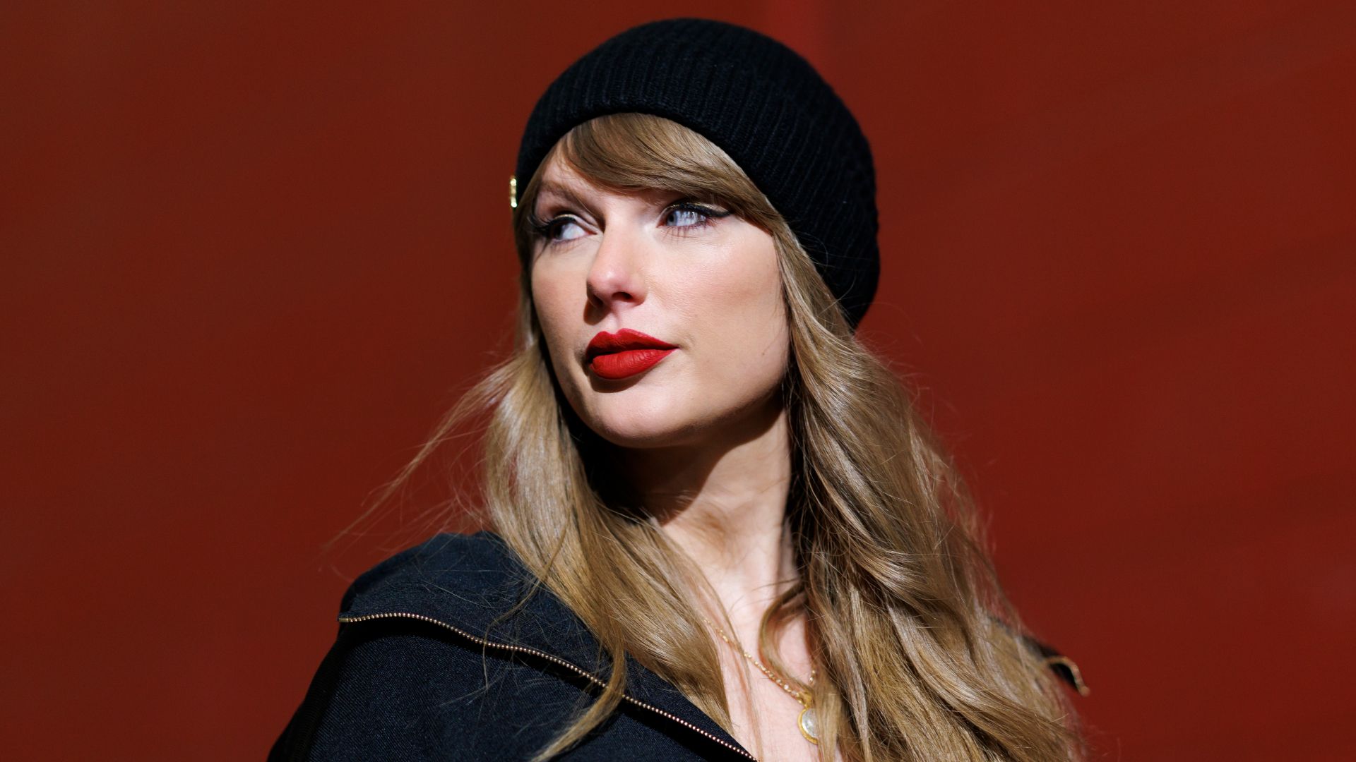 So, Is Taylor Swift Styling a Kansas City Chiefs vs. Indianapolis Colts Game Outfit Today?