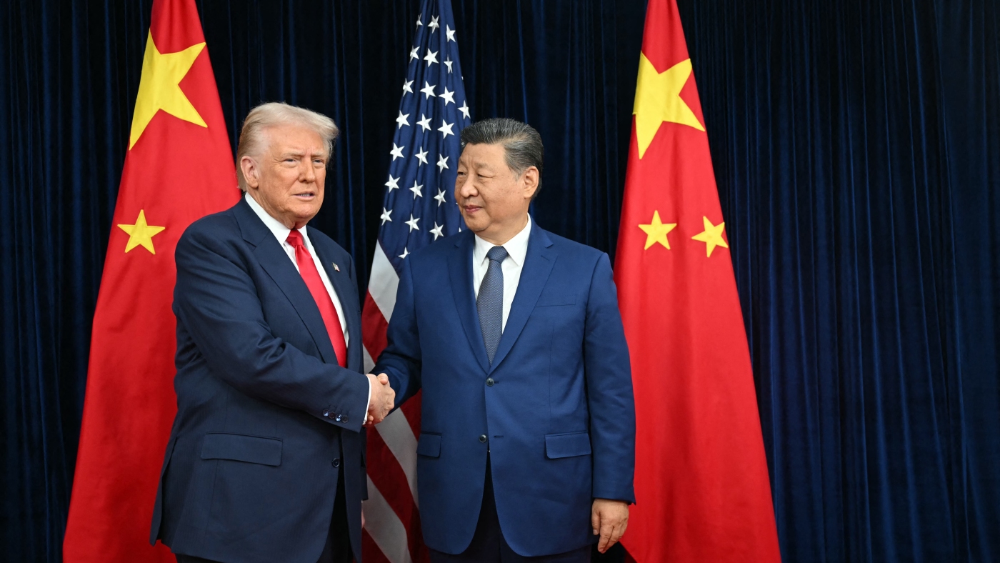 Trump and China's leader Xi Jinping hold a call and discuss trade, Taiwan and Ukraine
