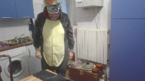 A gift for YOU, my friends (Speaky Lizard) (video)