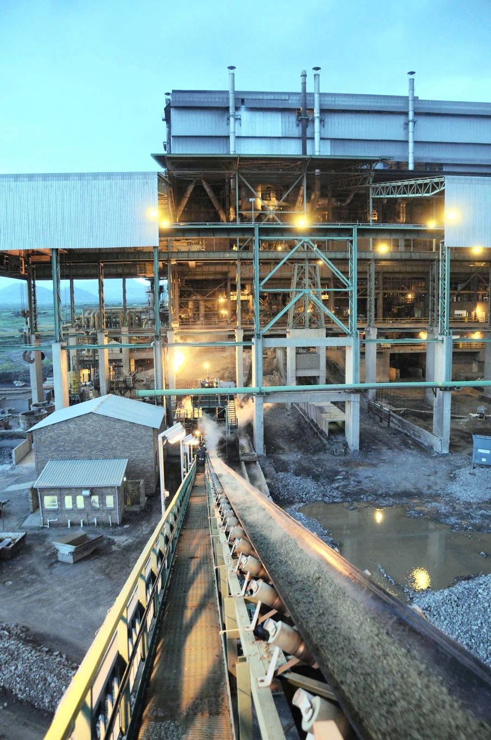 Merafe Resources - Glencore JV to close two ferrochrome smelters and axe jobs