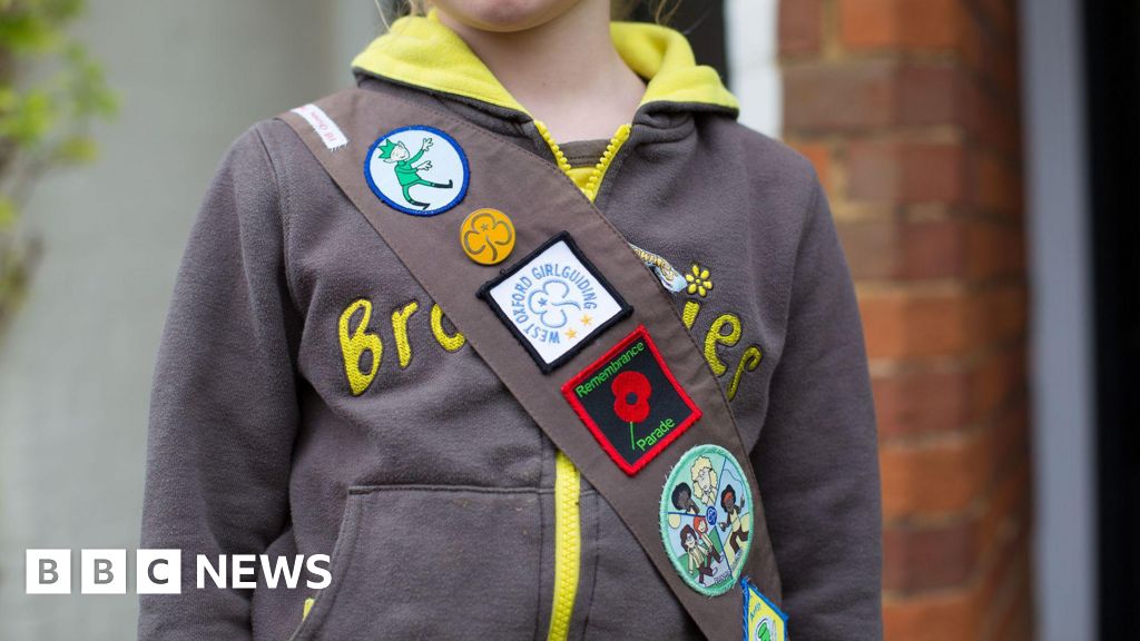 Trans girls can no longer join Girlguiding, organisation says