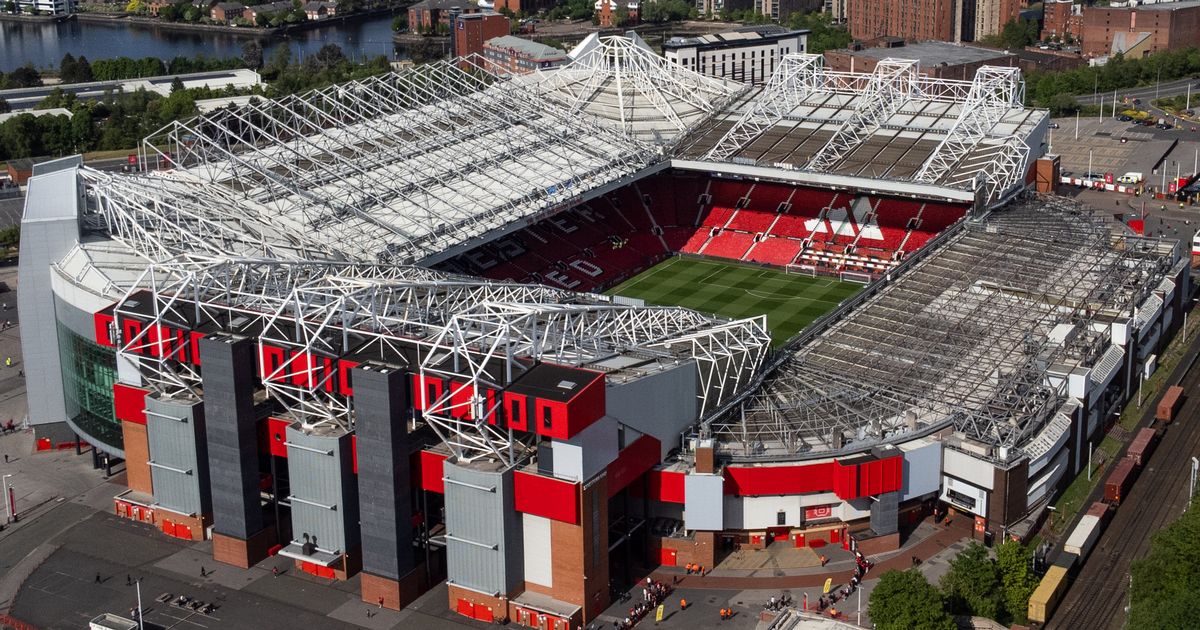 Manchester United strike Old Trafford agreement with Gary Neville - 'Dream big'