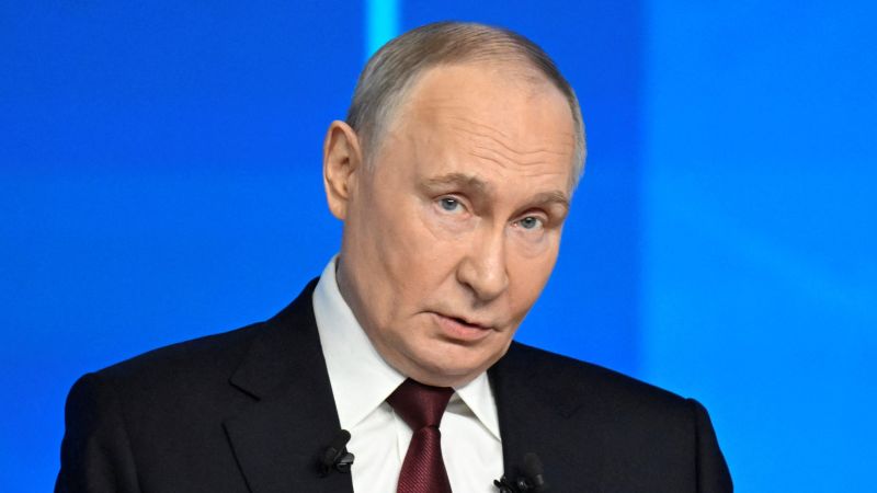 Analysis: Russia’s economy is struggling. But that won’t bring Putin to the negotiating table for years