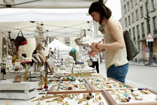 Jewellery website development: Ultimate guide with benefits, features, and trends