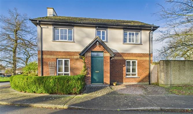 1 Maple Court, Phelim Wood, Tullow, Carlow - RE/MAX Property Experts Carlow - 4971375