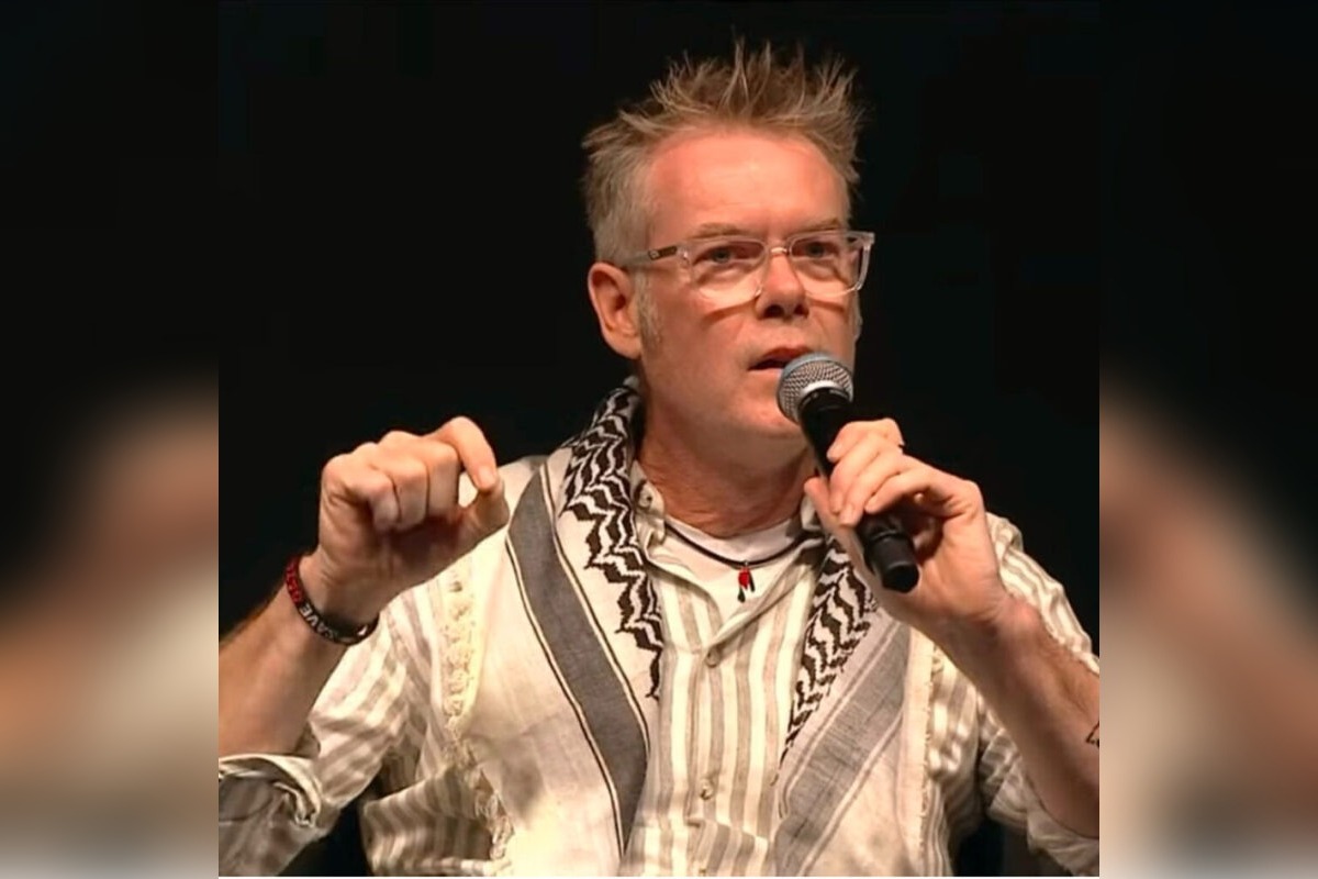 Australian activist shares journey to Islam, Freedom Flotilla experience