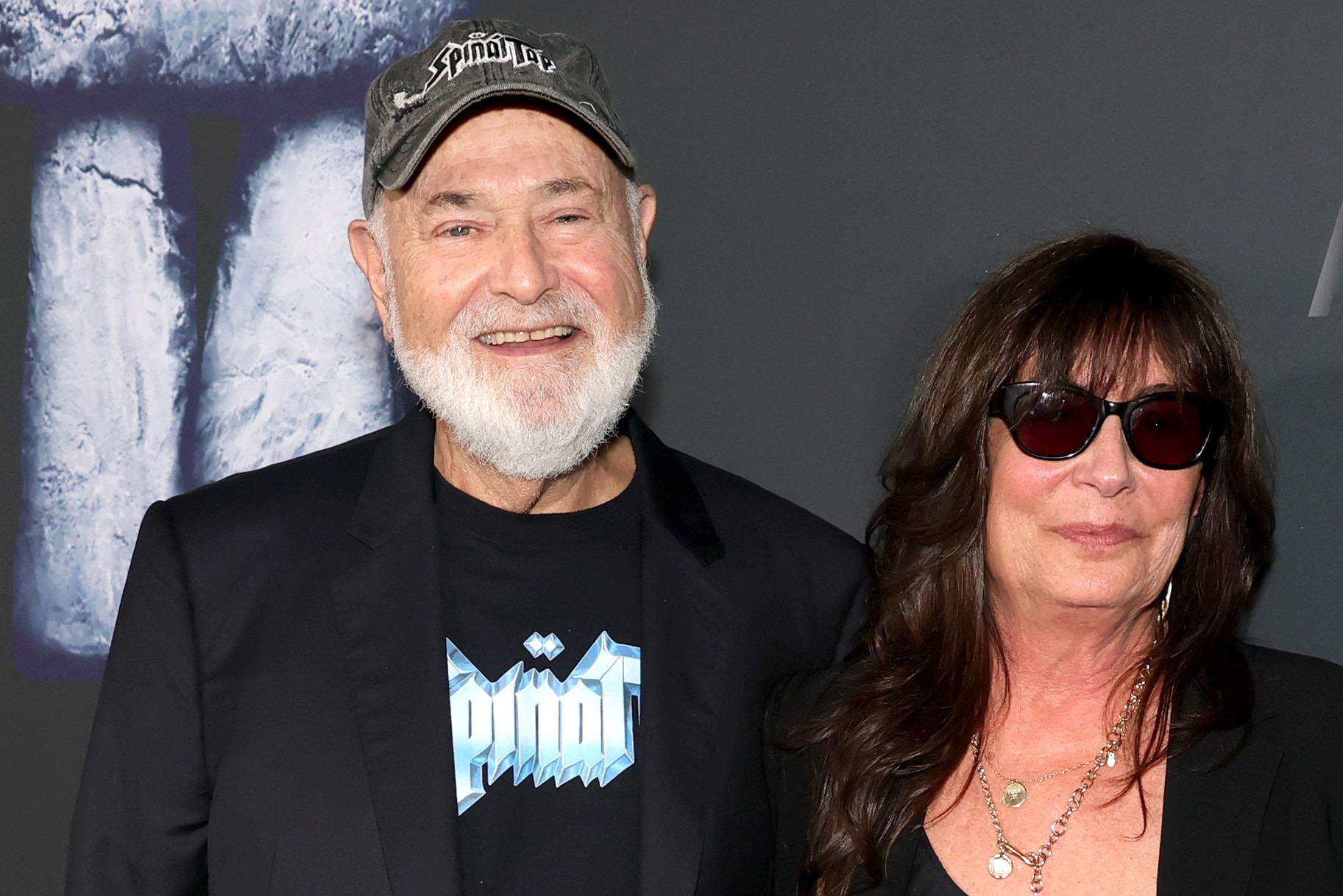 Rob Reiner, Michele Reiner Died Within Minutes After "Multiple Sharp Force Injuries"