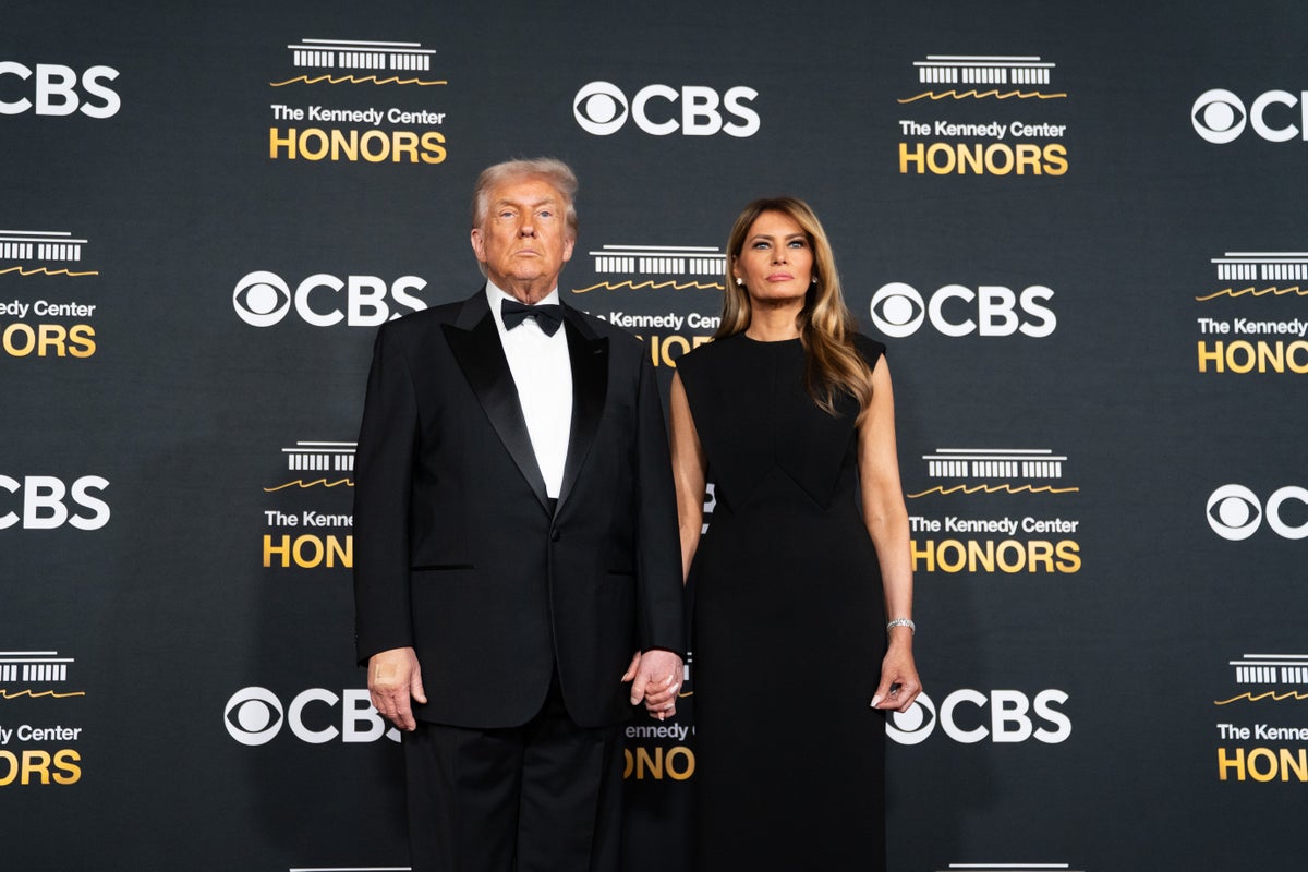 Kennedy Center Honors hosted by Trump tanks in ratings