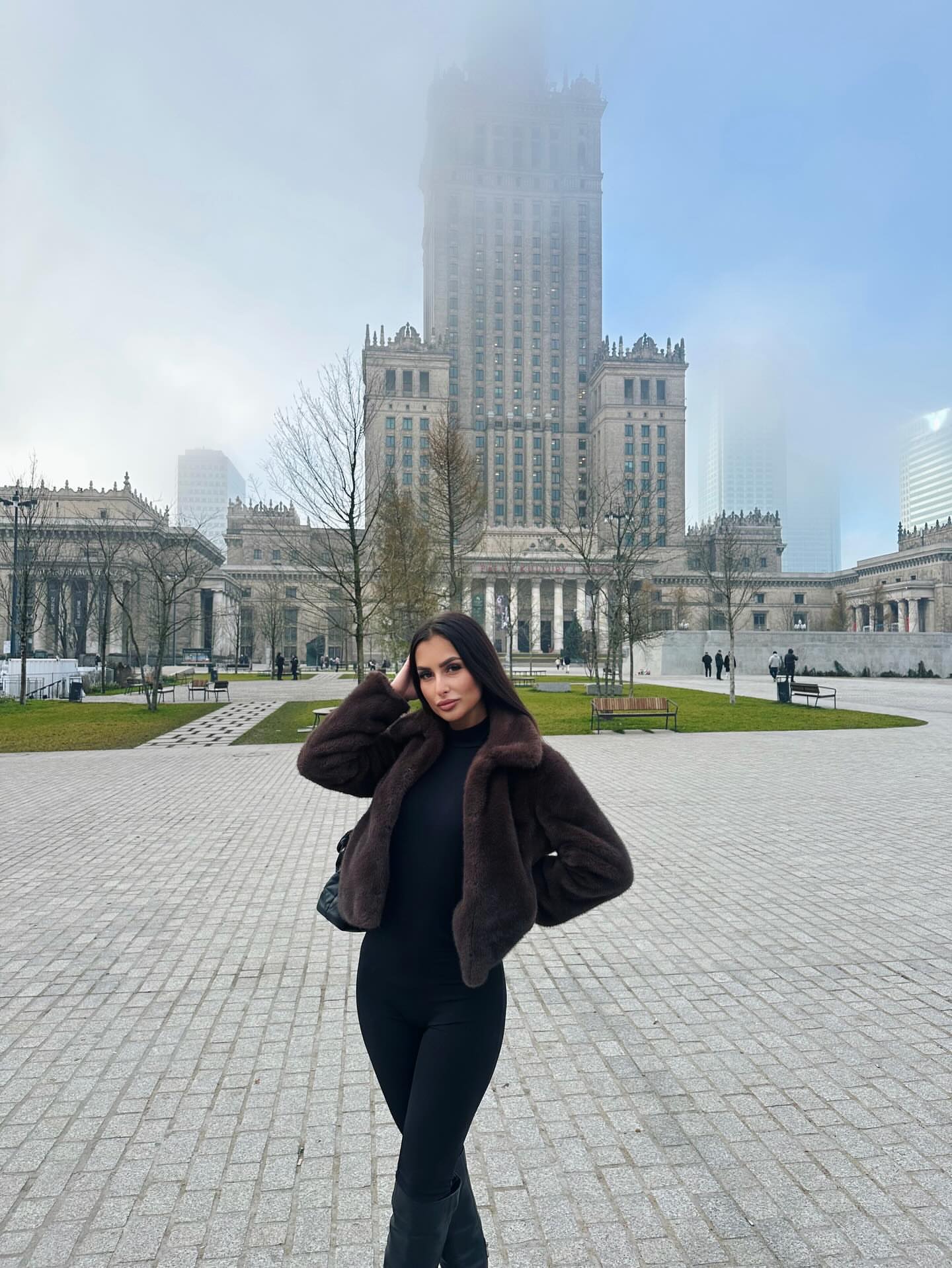 Hello 😚 #me #brunette #polishgirl #body #warsaw