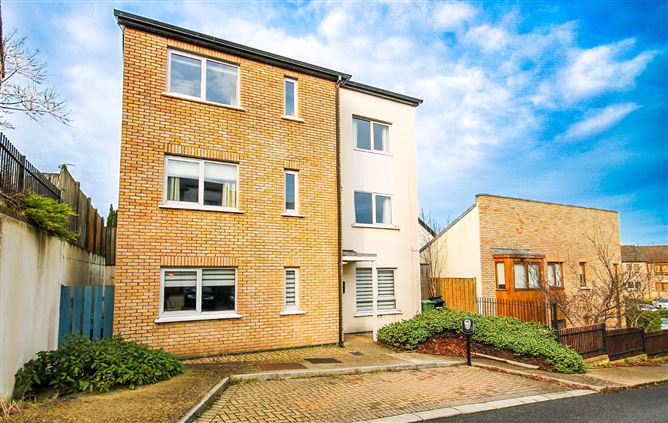 1 Hunters Hill, Hunterswood, Ballycullen, Dublin 24 - DNG Tallaght - 4972759