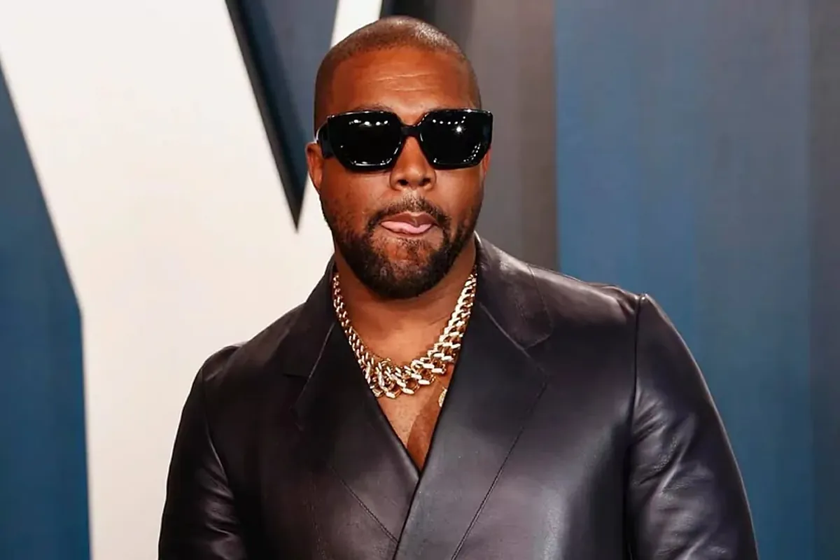 Kanye West sparks health fears after being spotted looking 'bloated' with Bianca Censori