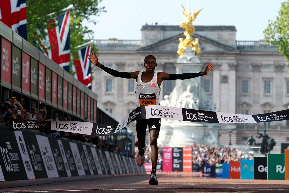 Kenya's defending champion Sawe headlines London Marathon men's field