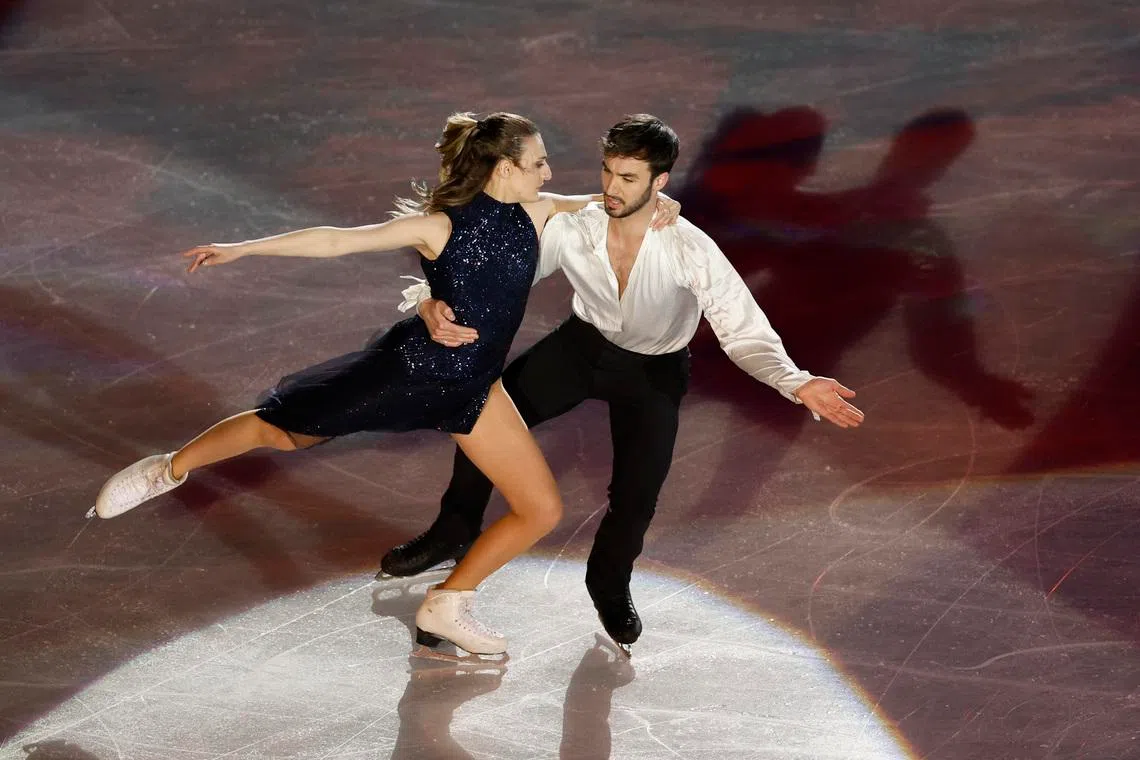 Figure skating-Cizeron aims for another gold with new dance partner in Milano Cortina
