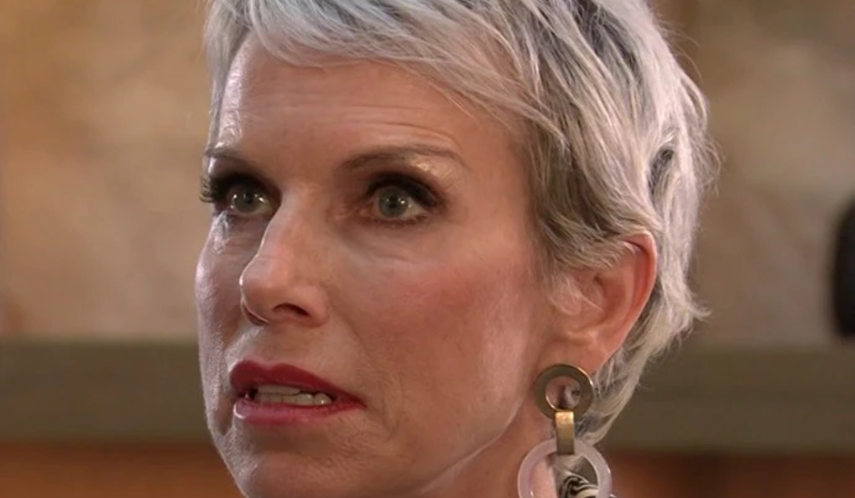 BIG SACRIFICE! Coronation Street Spoilers: Debbie Webster PAYS For A Secret She HID For Decades!!