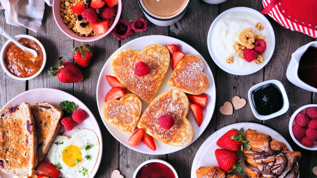 8 Absurd Food Items Gen Z Calls “Romantic” Now (Please Don’t Ask Why)