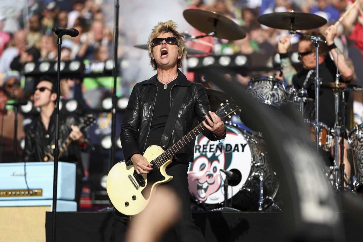 Green Day Censored During Super Bowl Performance