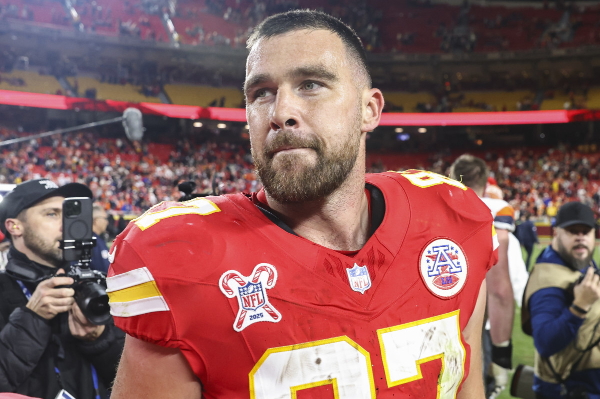 All The Celebrities At Super Bowl 2026