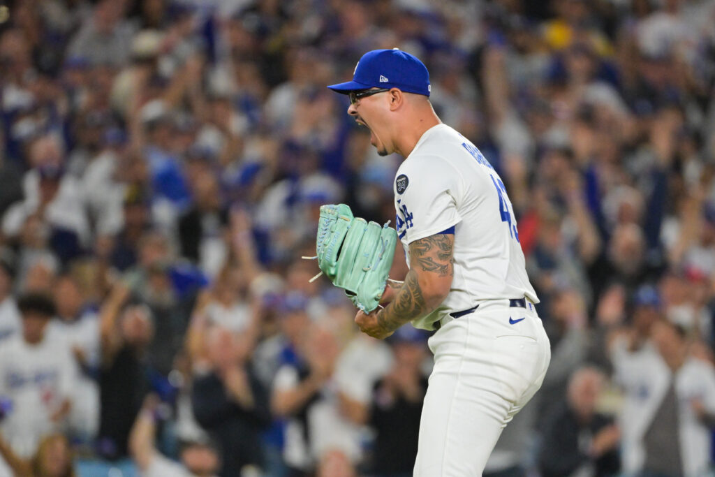 Dodgers Trade Anthony Banda To Twins