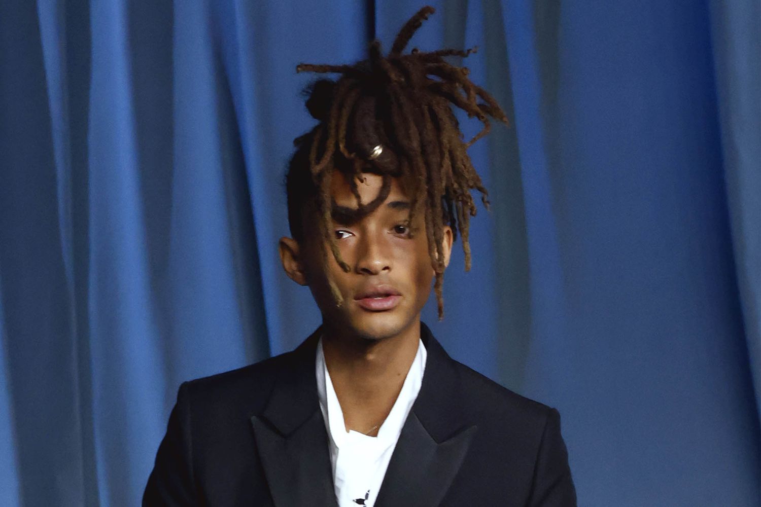 Jaden Smith abruptly walks off mid-interview after reporter mentions Ye