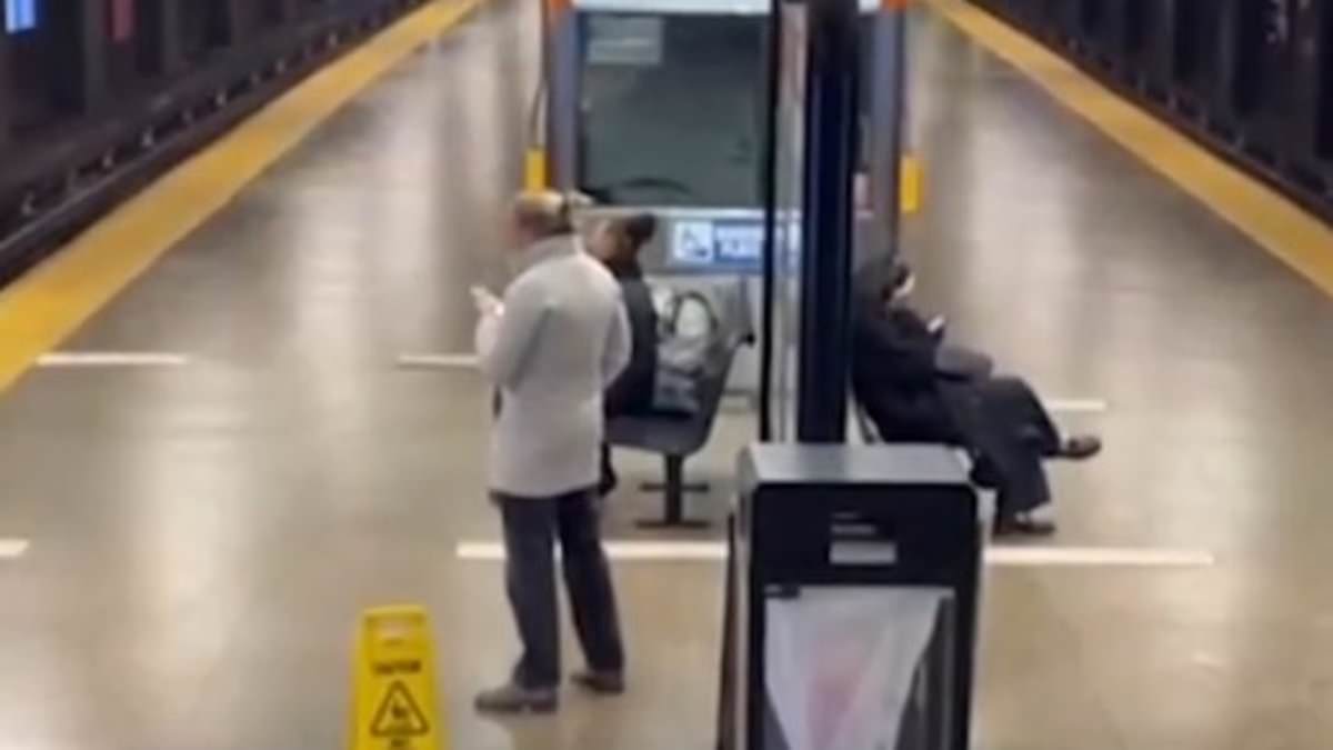 Nurse bullied for sharing race of teens who attacked random commuter