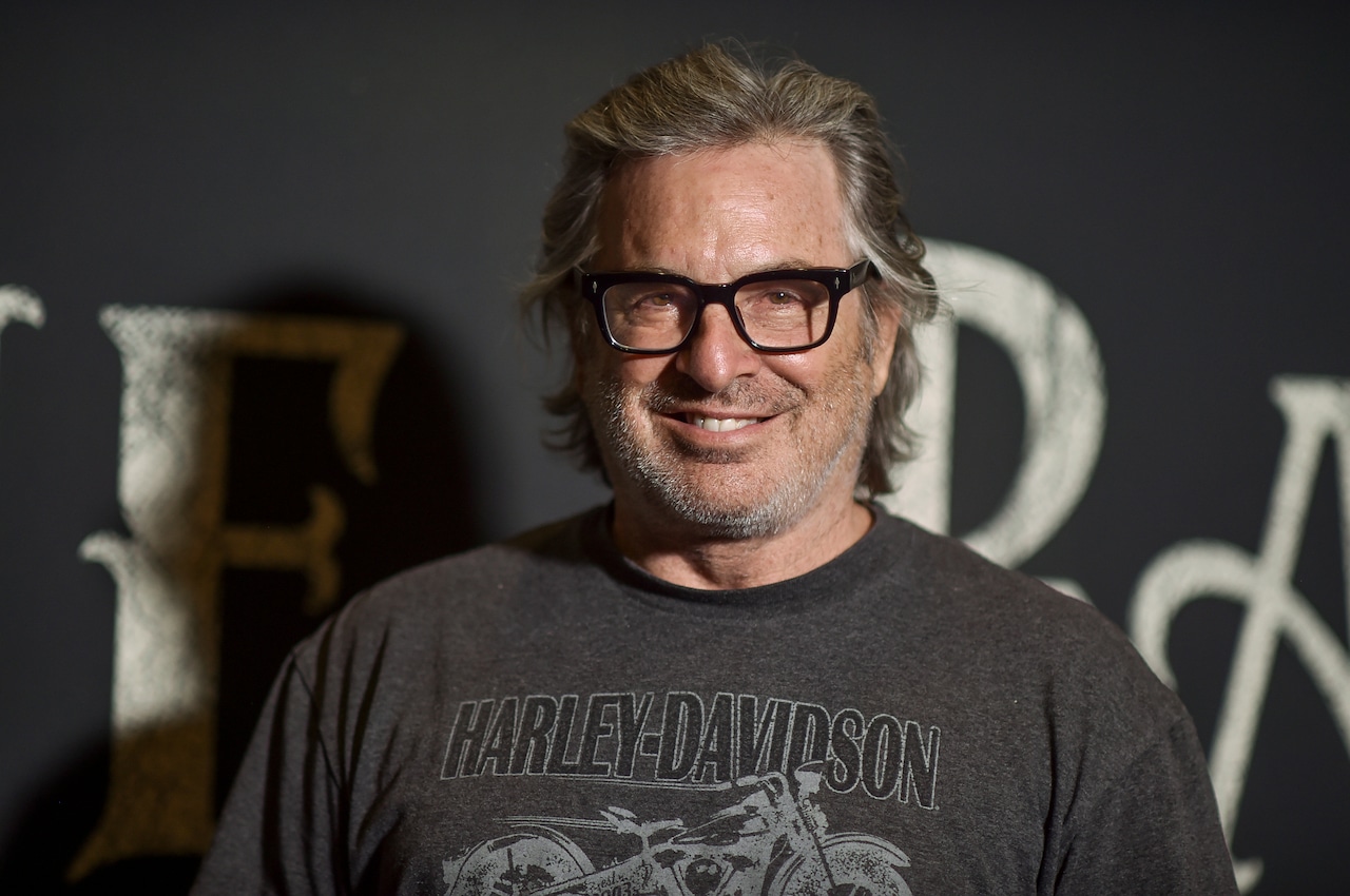 Beloved Disney star reacts to TV dad’s death at 71: ‘This one hurts’