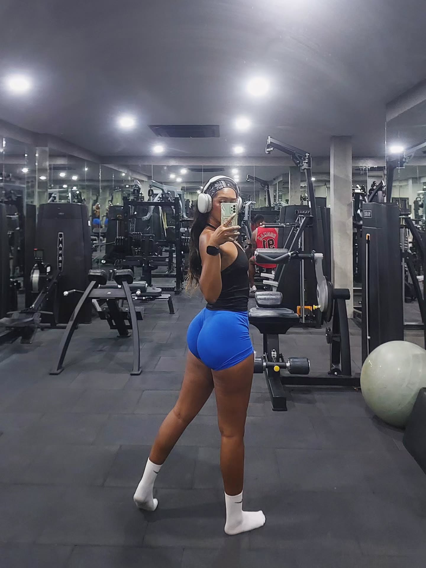 BABY GYM GIRL IN PHUKET 👸 @beyou.zara | @zara.zaretar #Model #modelphuket #gym #thaigirl #phuket