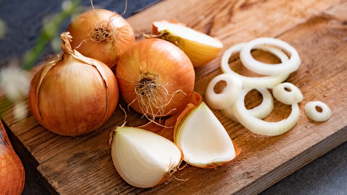 Introducing the Smile Ball... an onion that DOESN'T make you cry