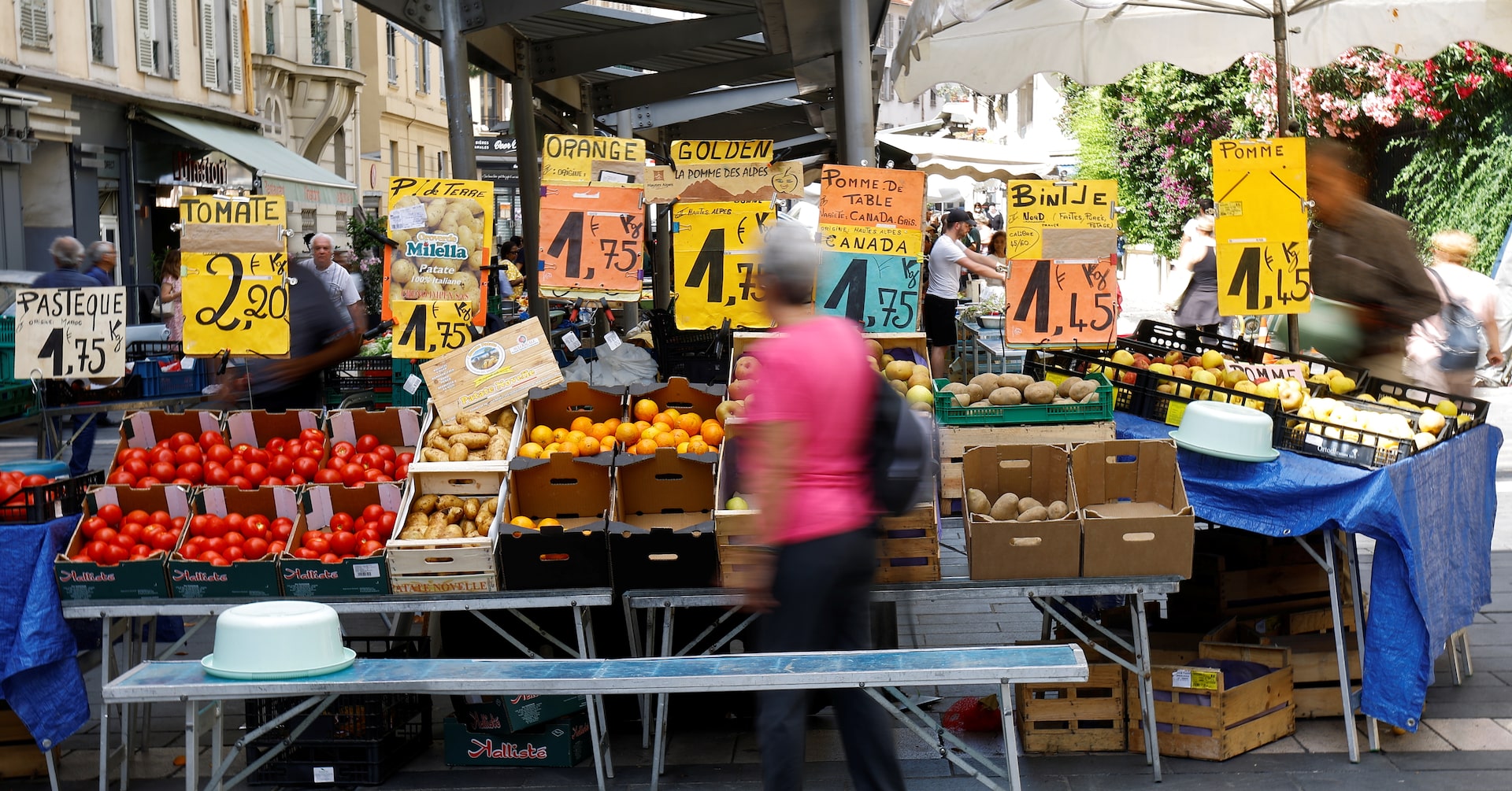 French stats agency trims growth outlook as Iran war lifts inflation