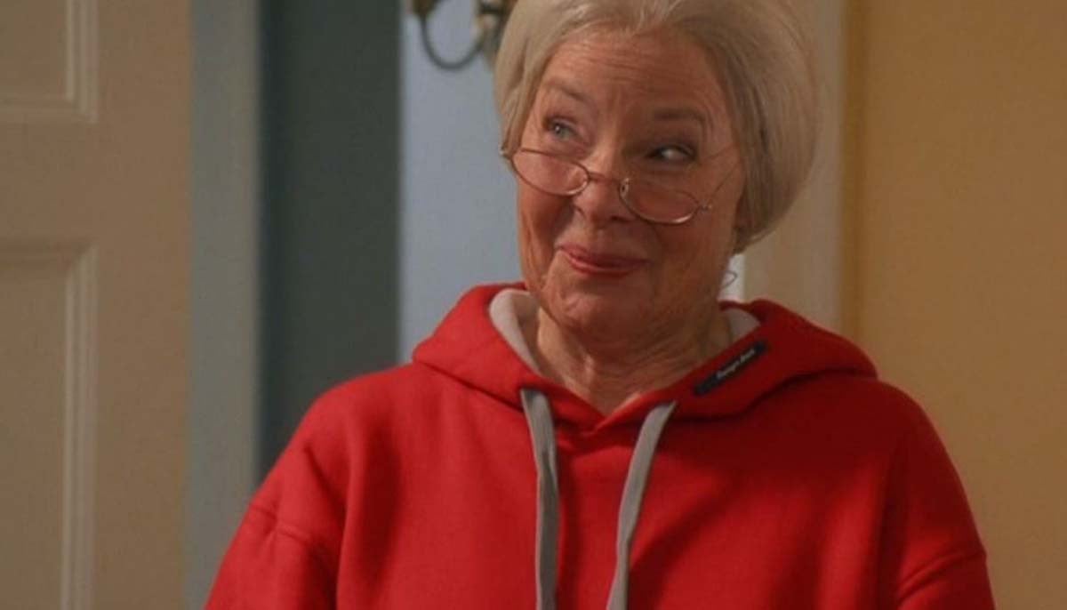 'Mrs. Claus' star Marcia Ann Burrs passes away after decades on screen