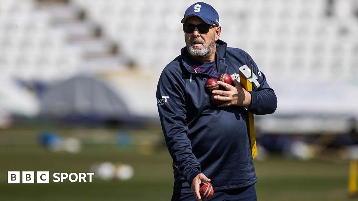 England players do not play enough county cricket - Lehmann