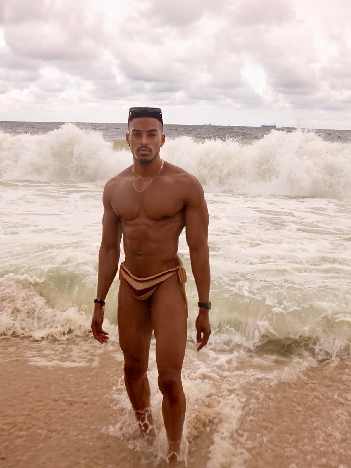 Just me, Brazil, and my peace. 😎🇧🇷❤️ #RioDeJaneiro #Rio #Brazil #IpanemaBeach #Body