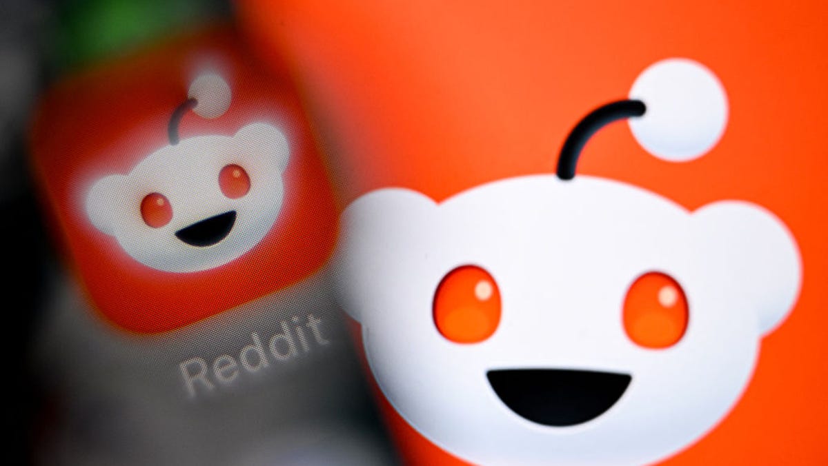 Is Reddit down? Tens of thousands report problems using the site