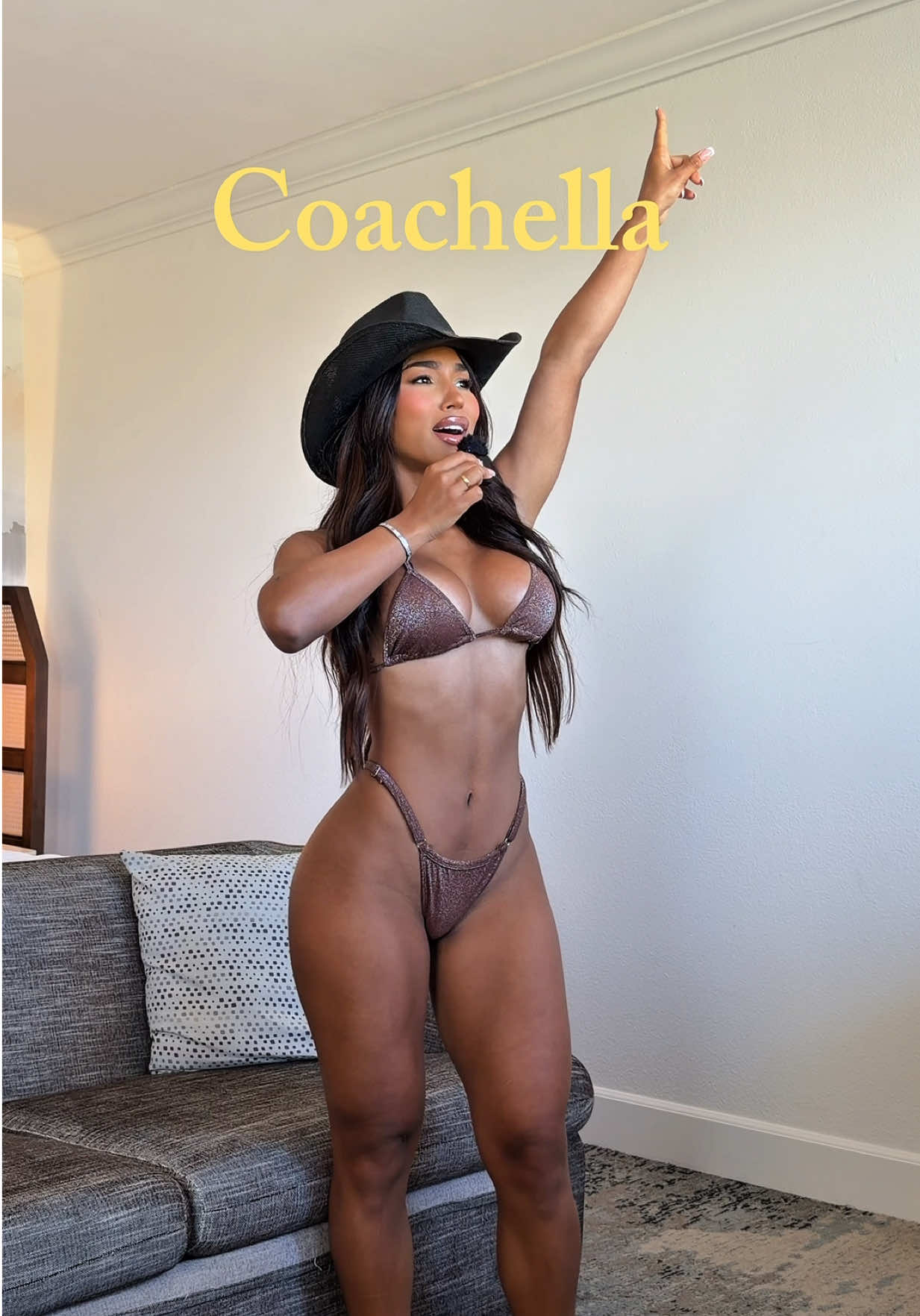 Coachella day 1 @wavytalkofficial 🪩🎡✨#fypシ #coachella