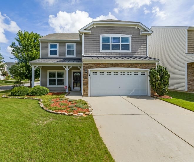 The Best Garage Door Openers to Complement Luxury Homes