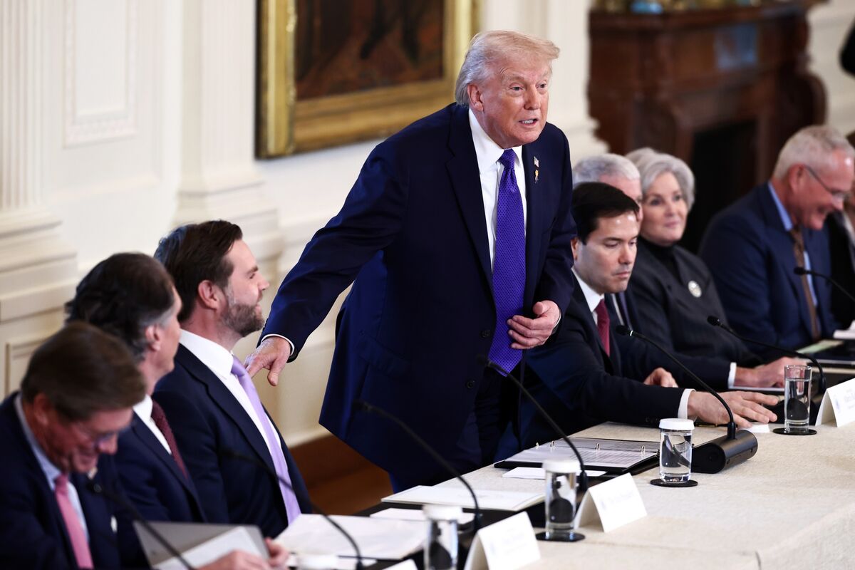 After Long Avoiding Politics, Commodity Traders Cozy Up to Trump