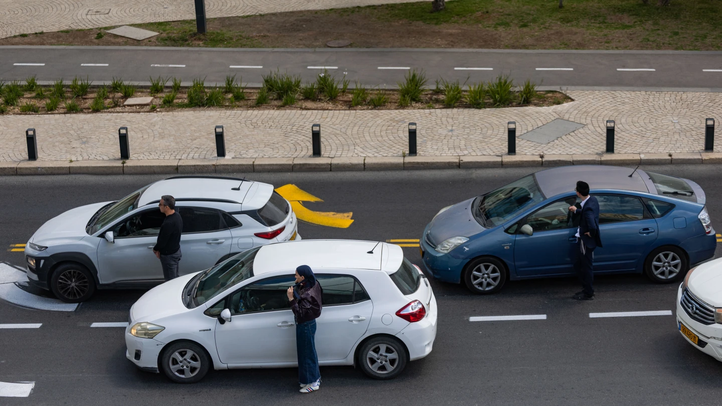 WATCH: Israel comes to a standstill as Jewish state mourns 25,648 fallen