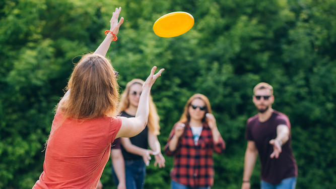 Frisbee, picnic rug, disposable barbecue: Six land-grabbing methods used by bastards in the park