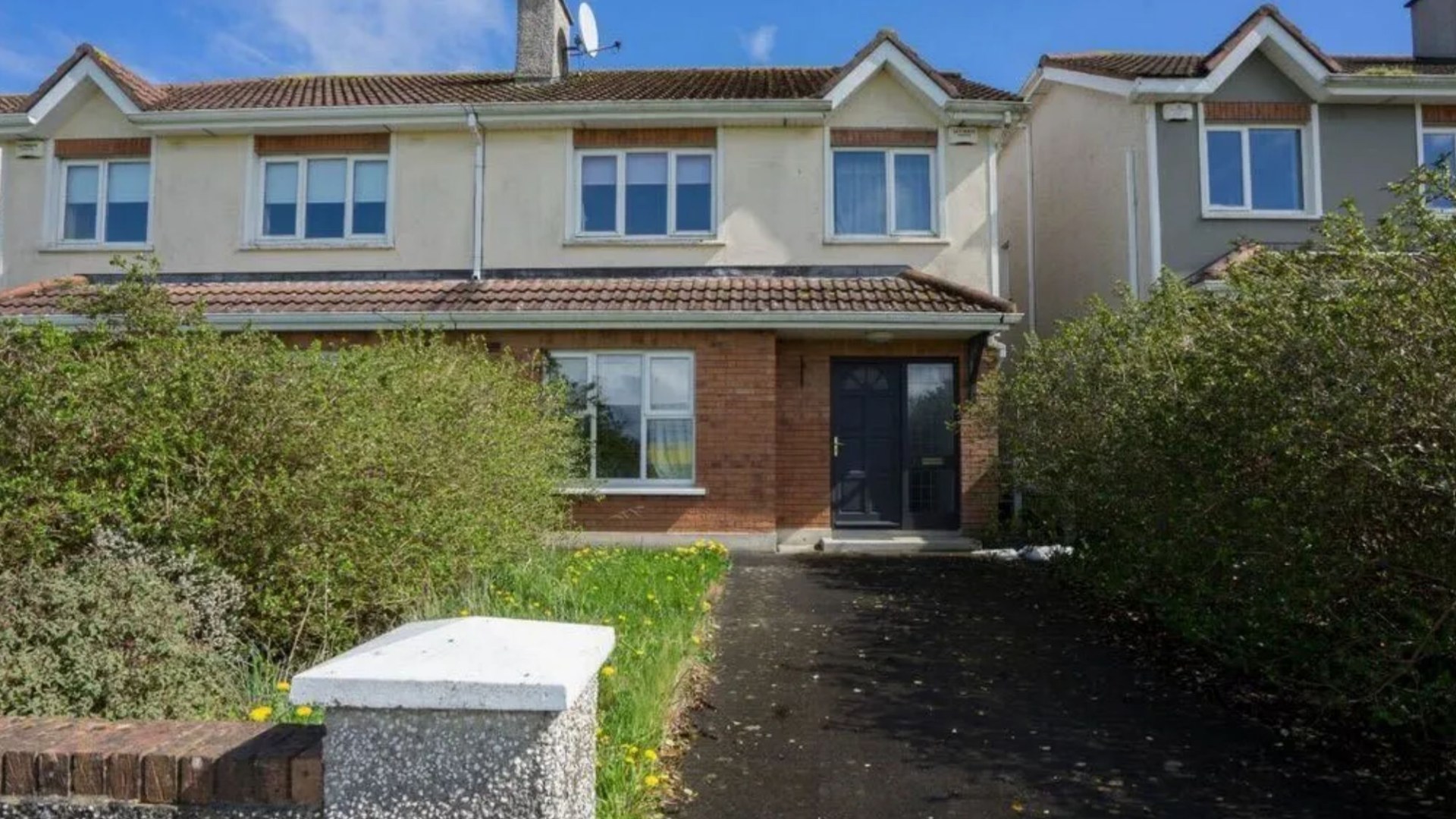 The stunning three-bed home one hour from Dublin perfect for first-time buyers for €300k – and it’s near major town