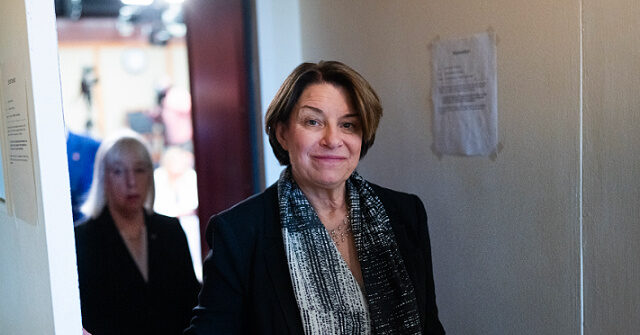 Sen. Klobuchar Fails to Mention Somali Fraud Scams When Advertising Minnesota Audit if She Becomes Governor