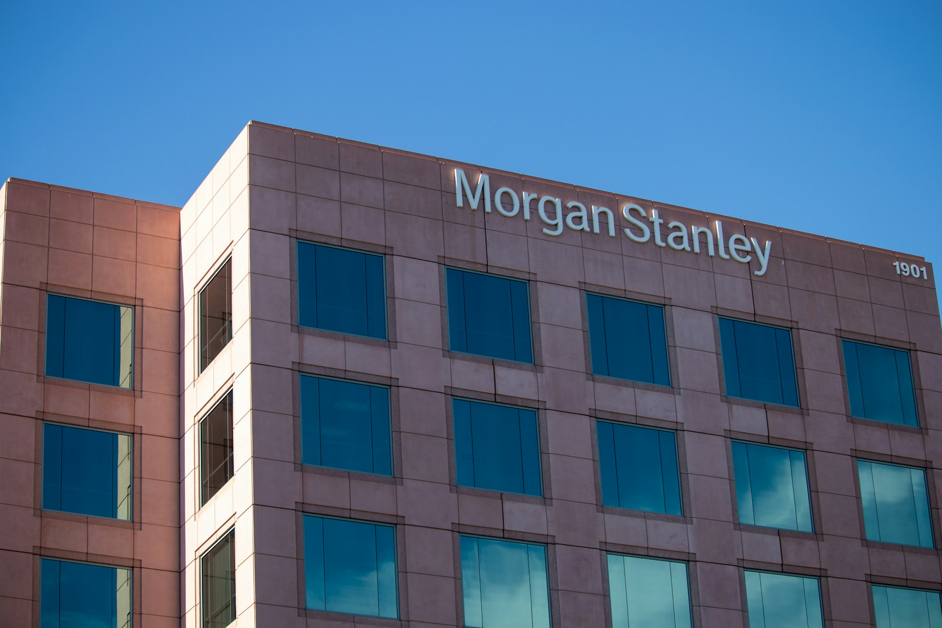 Morgan Stanley Debuts Crypto Trading On E*Trade With Lower Fees Than Rivals