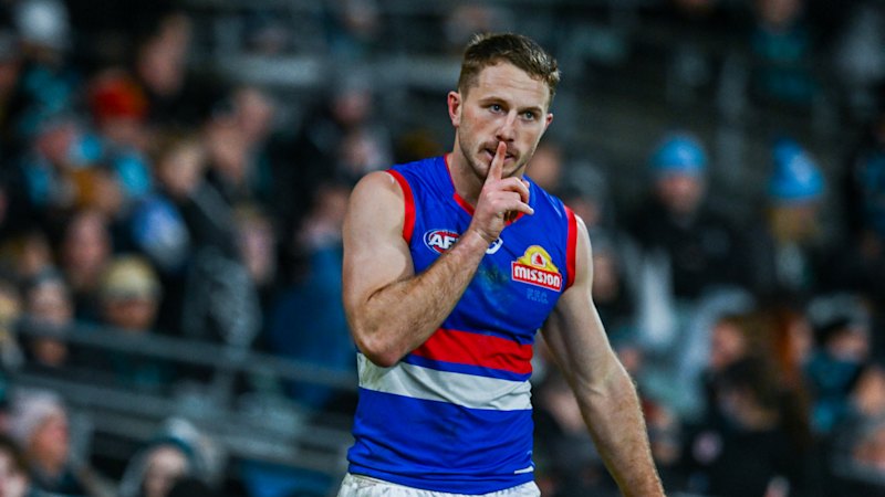AFL LIVE: Young Bulldog kicks ‘most important point of his life’ as Beveridge’s men win a thriller over Port