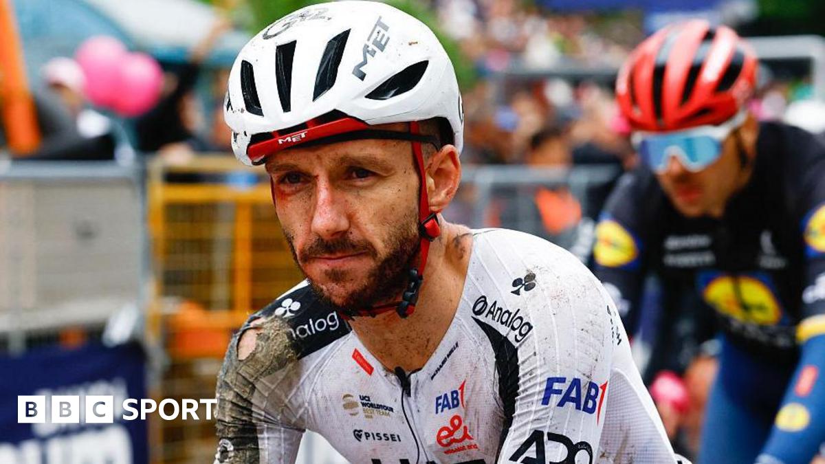 Injured Yates out of Giro after 30-rider crash
